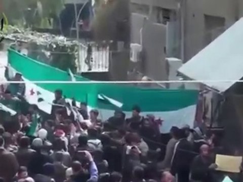 Rebels storm building in Idlib province