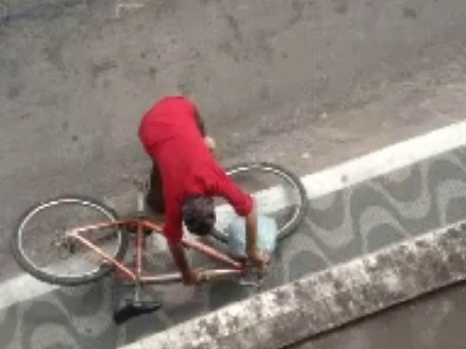 bebado de bicicleta