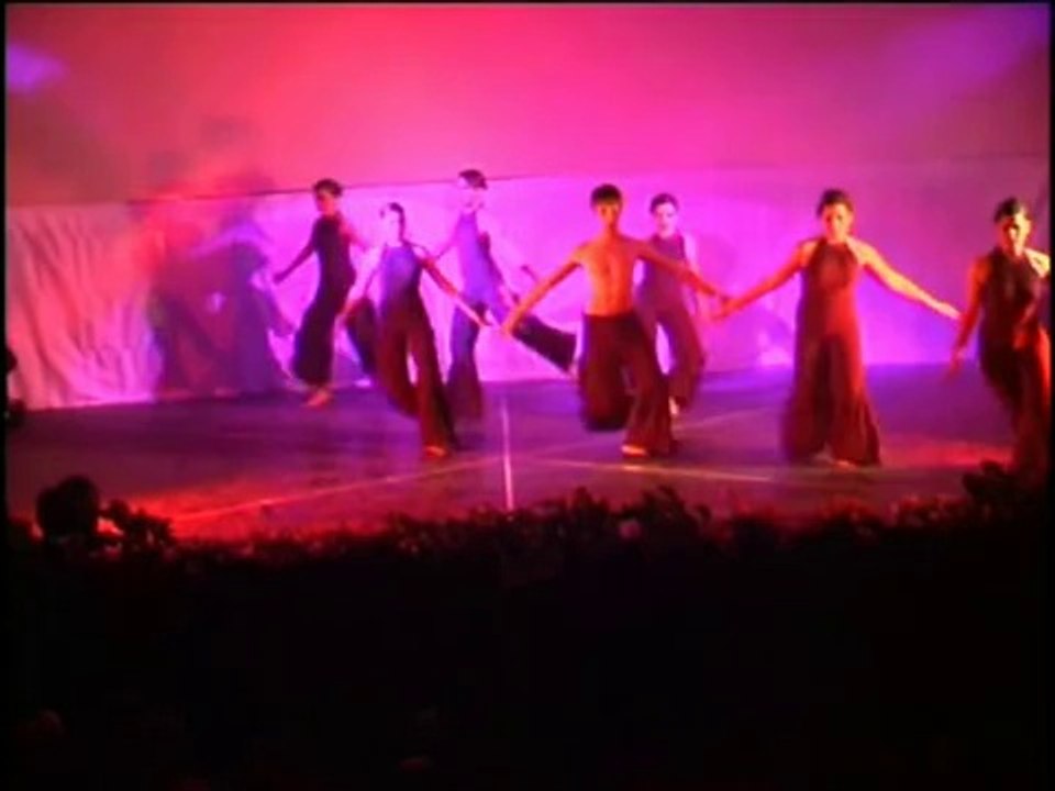 Danza Contemporanea Symphony deo Choreography Veronica Greco