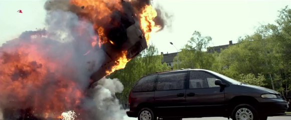 3 Days to Kill Trailer