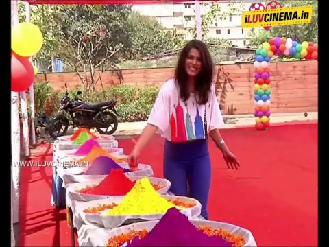 Warning Fame Girl Madhurima Celebrates Holi @ iluvcinema.in