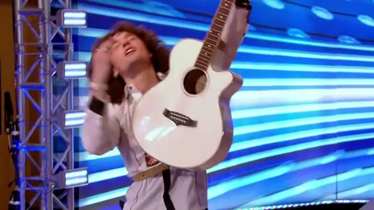 The X Factor Uk 2013 Room Auditions - Fil Henley