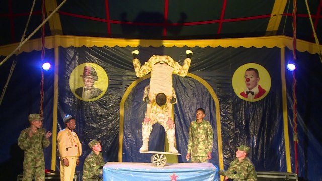 Circo de payasos... militares