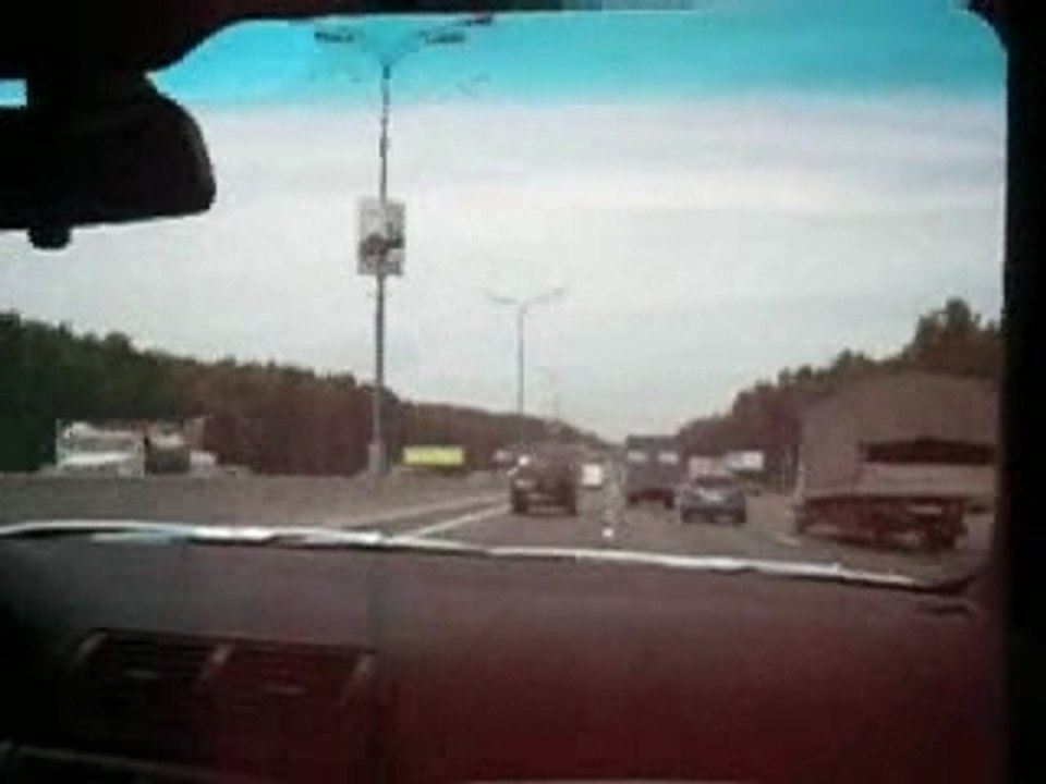 CourseAutoroute Russe AUDI RS4 vs BMW M5