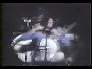 Neil Young 1976 Mellow .. + Too far gone