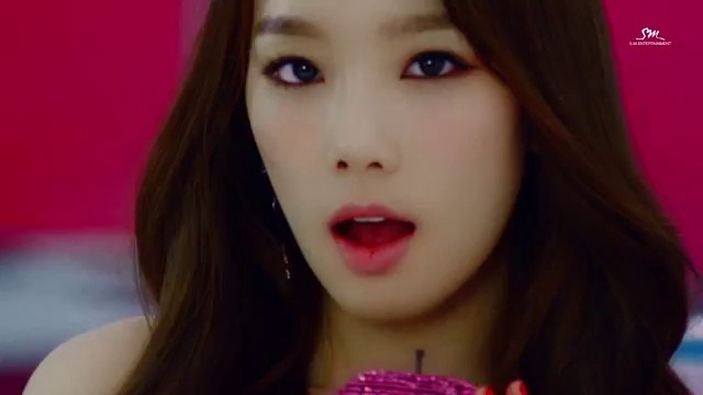 Girls' Generation 소녀시대_'Mr.Mr.'_Music Video