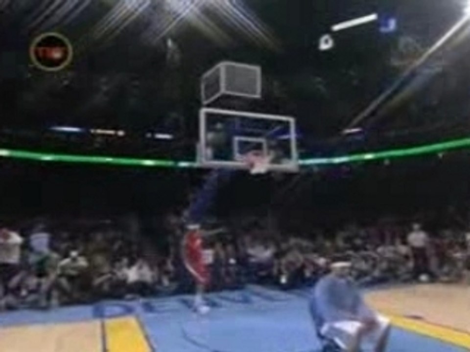 basketball - Josh Smith (NBA Dunk)
