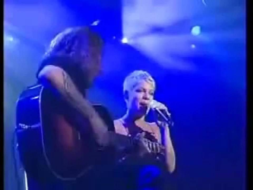 P!nk - Me And Bobby McGee (Live Pre Grammy Party)