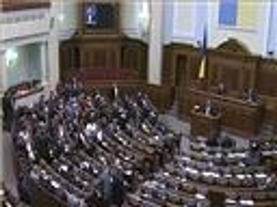 البرلمان الأوكراني يقرر حل برلمان شبه جزيرة القرم
