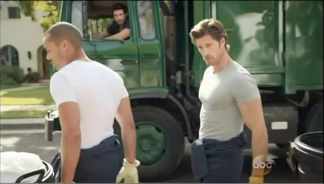 Has Rib Hillis been Hunkvertising?