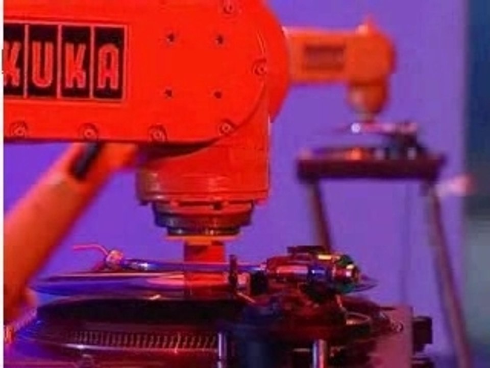 Robot dj