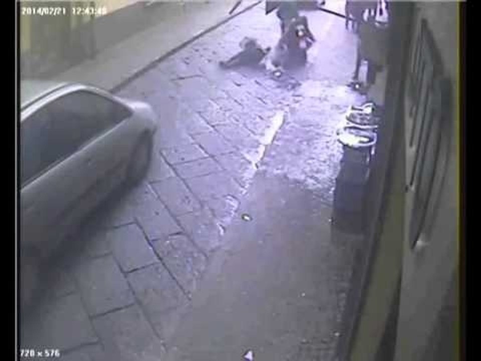 San Giorgio a Cremano (NA) - Arrestato l'autore dello scippo -live- (15.03.14)