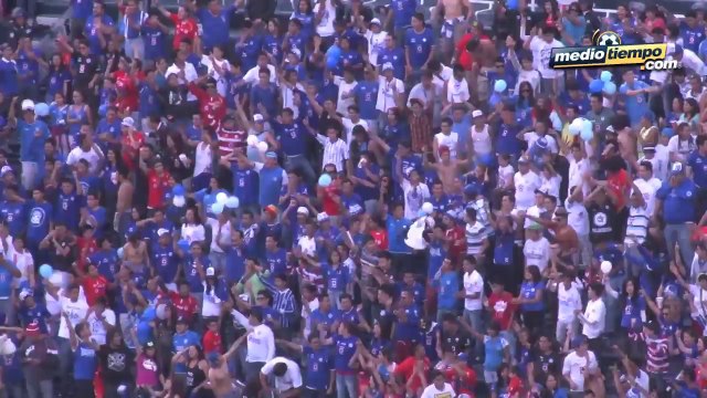 Cruz Azul 2 - 1 Xolos... Marco Fabián salvó la tarde en el Azul