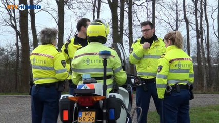 Arrestaties bij NAM in Wildervank - RTV Noord