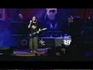 Linkin Park - Pushing Me Away (Live)
