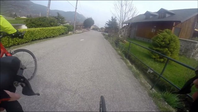 DESCENTE COL DU CHAT VELO