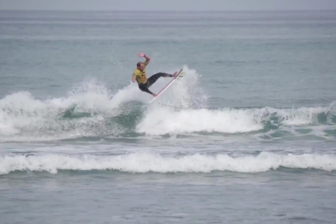 Recap of the 2014 Rip Curl Pro Raglan - Surf