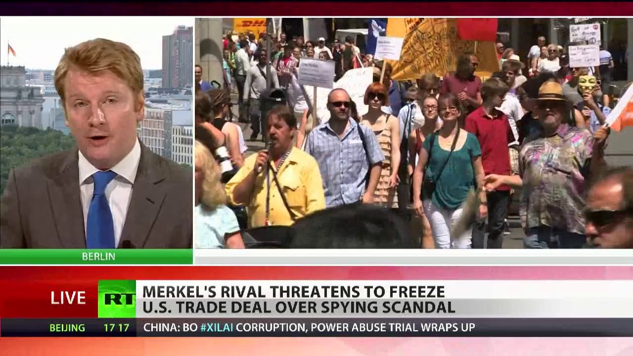 Merkel's rival to freeze deal with US over NSA scandal if wins election