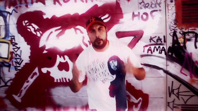 Alex S.Feat Restelio - Ένα θέλω να σου πω (ΝΑ ΝΑ ΝΑ)/Ena thelw na sou pw (Official Video Clip 2014)