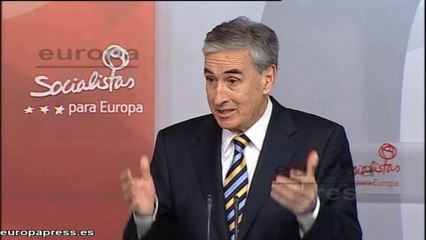 A Jáuregui no le parece seria la postura del PP