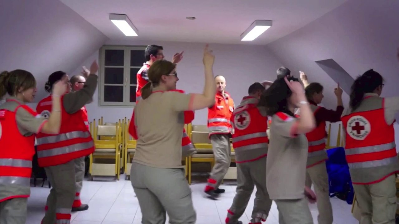 Flash-Mob Croix-Rouge de Landerneau - Carnaval de la Lune Etoilée