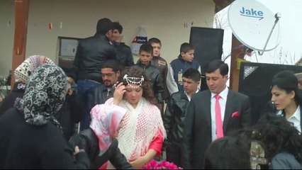 YÜZÜK TAKI VE OYUNLAR