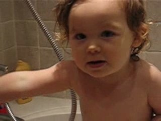 Pipelette dans son bain