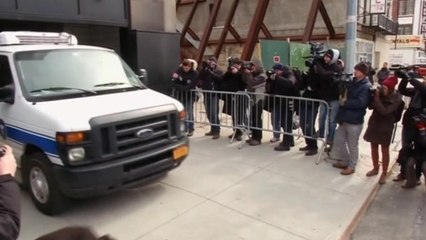 Fashion designer L'Wren Scott's body removed from apartment