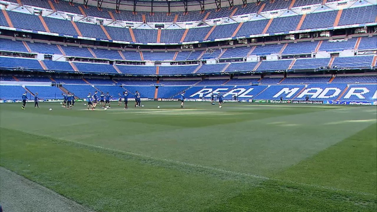 FOOTBALL: UEFA Champions League: Schalke must present themselves in the right way - Keller