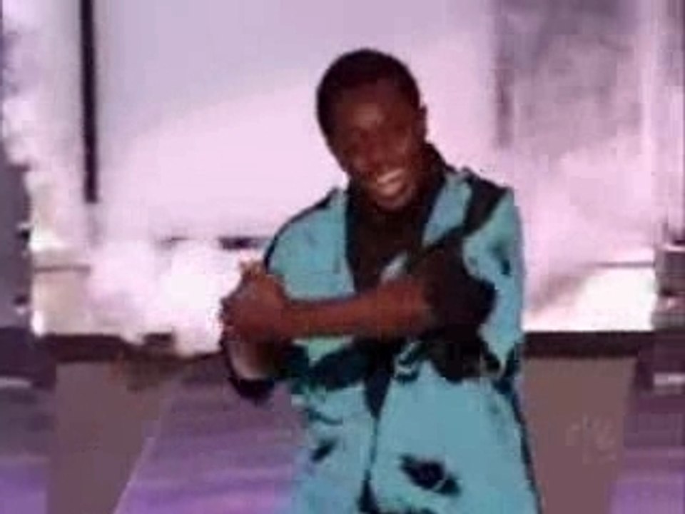 Un illusionniste humouriste