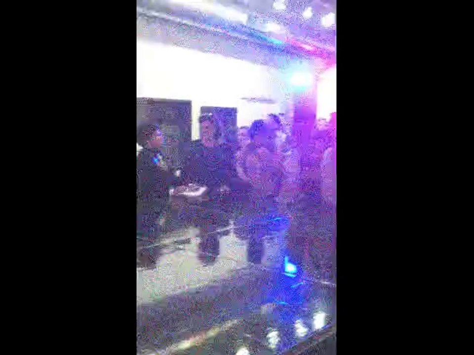 Zobe Magzine interviews Designer Danny Nguyen and Chloe Dao