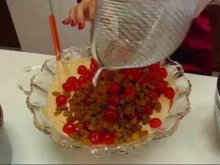 Betty's Kentucky Bourbon Pecan Cake--Perfect for Christmas! ☆[240P]