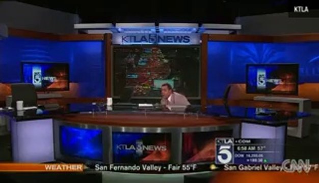 Video shows KTLA-5 news anchors ducking under desk as earthquake shakes L.A. during live broadcast