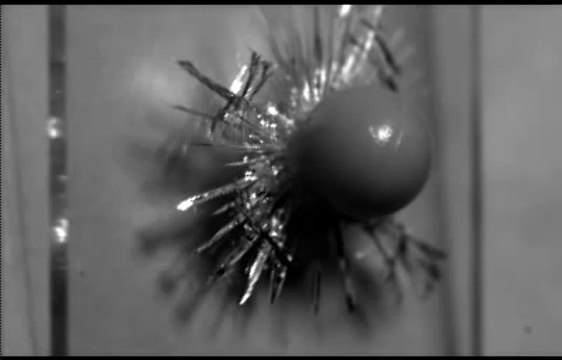 Breaking Glass in slow motion... Impressive!