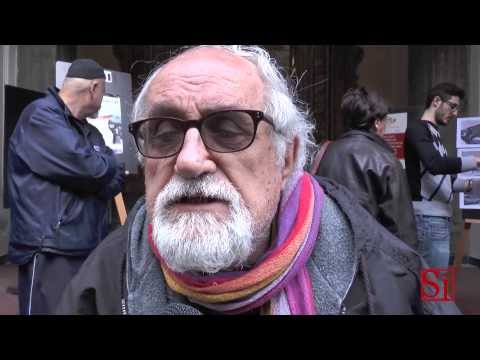 Napoli - La rabbia di Moni Ovada e Zanotelli per l'incendio del campo rom (17.03.14)