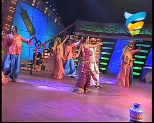 Manoj Tiwari Holi Dance