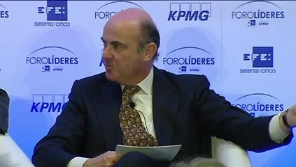 De Guindos dice que está centrado "al 150%" en su puesto de ministro