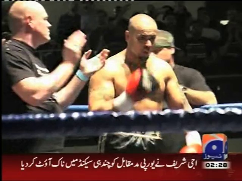 Aji Sharif beats his opponent within 3 minutes of the Cruiseweight fight