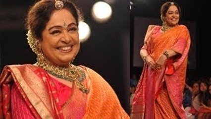 Kirron Kher Walks For Gaurang Shah @ LFW Summer Resort 2014 !