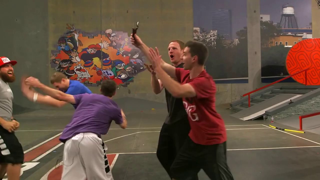 Trick Shots en série avec Dude Perfect