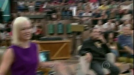 Mariana Ximenes no Altas Horas 15/03/2014 - Parte 4/5