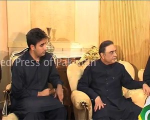 President  Zardari arrives in Iran