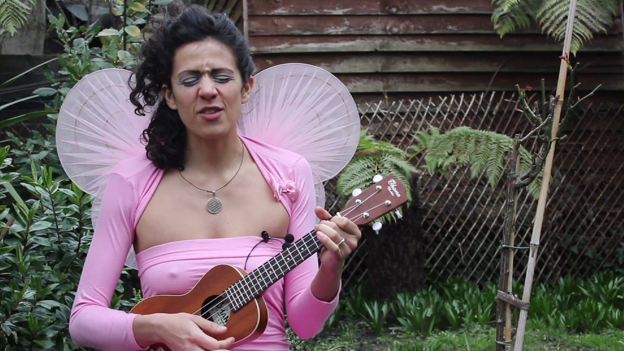 Suck My Kiss - Red Hot Chili Peppers Ukulele Cover by Stereochemistry (London Diarrhoees 1)