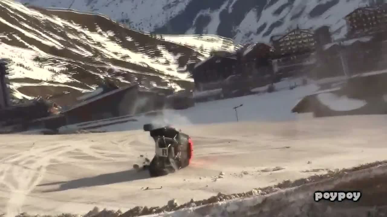 Record du monde... de tonneaux battu pour Guerlain Chicherit !