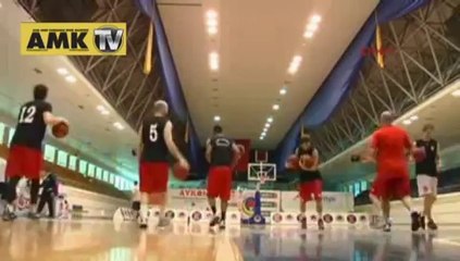 Aykon TED Ankara Kolejliler çeyrek finalde Unics Kazan'ı konuk edecek