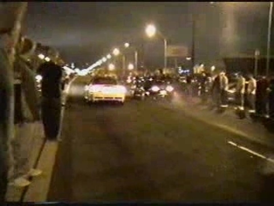 Street Race - Supra vs Saleen Mustang