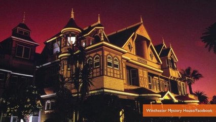 Famous Haunted House Now Offering Sleepovers and Booze