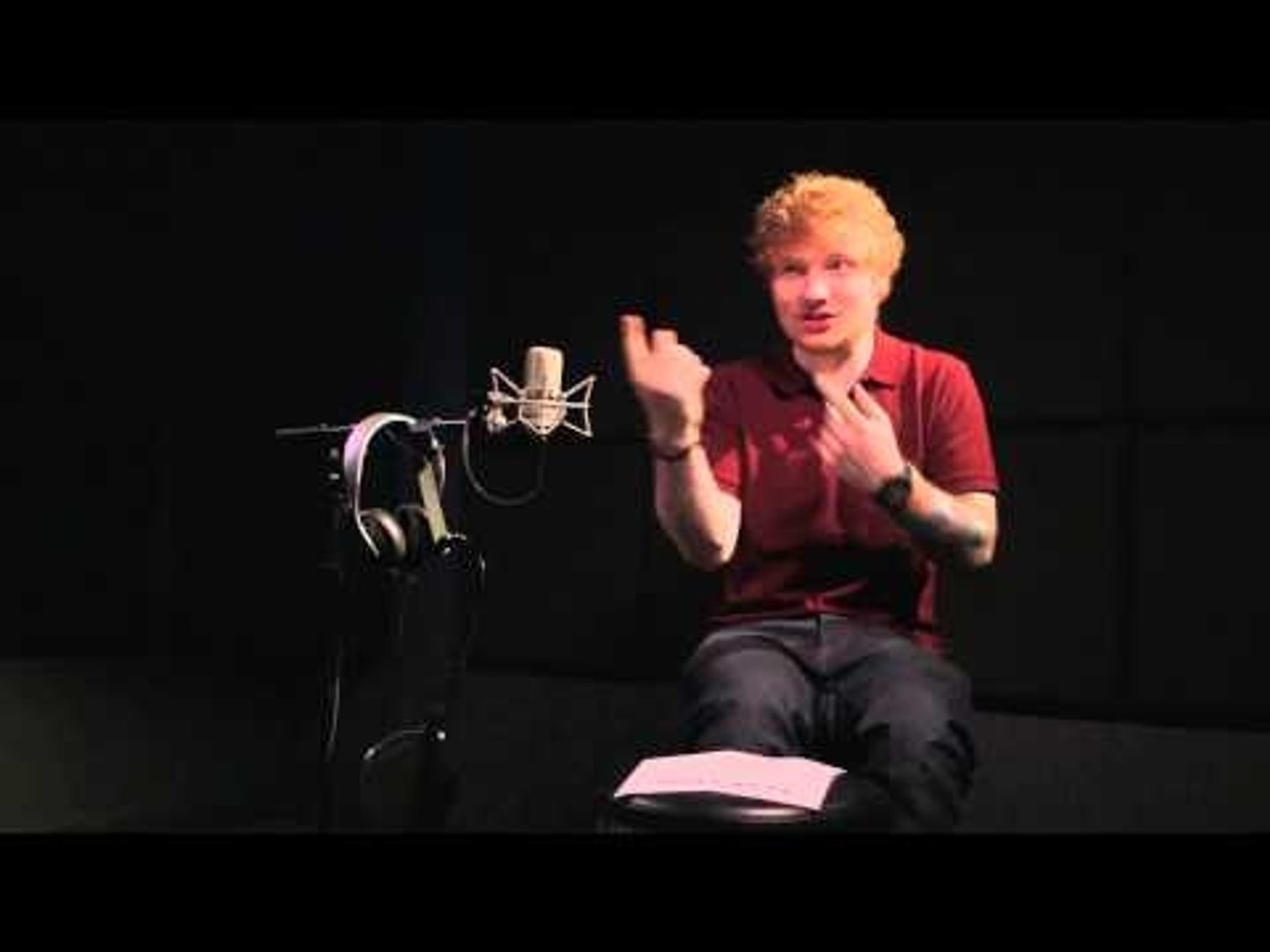 Get Set: How Ed Sheeran Gets The Audience To Shut Up