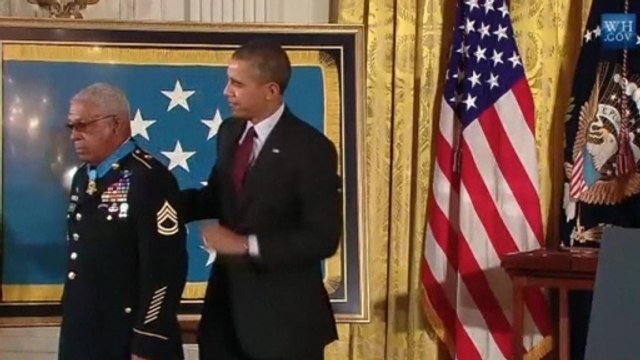 Obama awards 24 Medals of Honor