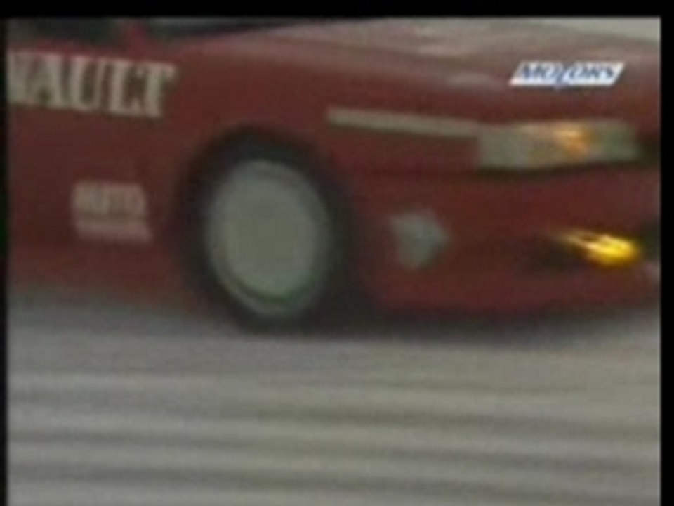 Renault 21 2L Turbo 240kmh sur glace